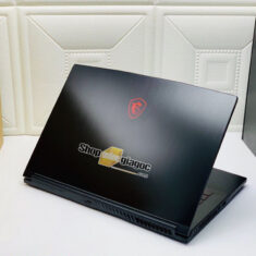 Laptop MSI GF63 8RD Core i7 8750H 8GB/125GB SSD