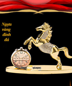 Nước Hoa Ô Tô Báo/Ngựa/Trâu Vàng Kèm Đồng Hồ SPW02