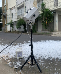 Máy Phun Tuyết 1200W Có Giá Đỡ LM1200